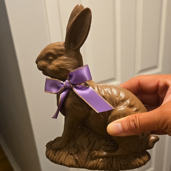 Brown Rabbits Figurines Set with Purple Bows  💜     PRE OWNED  💜 - Picture 5 of 9